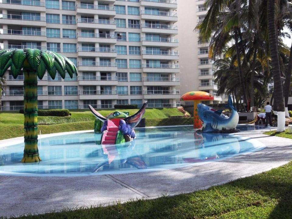 Mayan Vidanta Playa acceso a otras albercas Acapulco Exterior foto